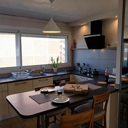 Two Bedrooms Modern Close To Tram Daire Toulouse