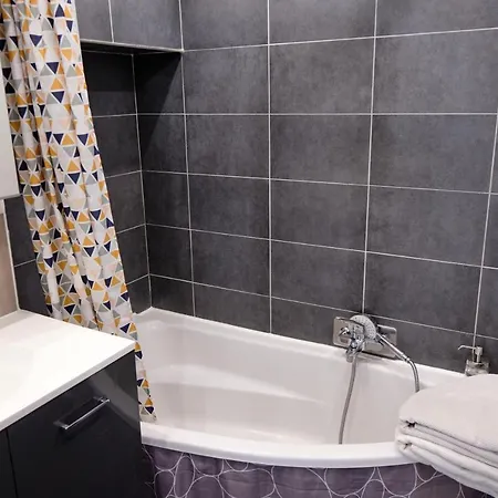 Two Bedrooms Modern Close To Tram Apartment Toulouse
