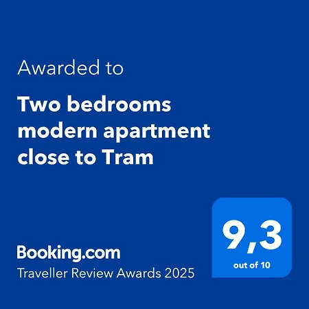 Two Bedrooms Modern Close To Tram Lägenhet