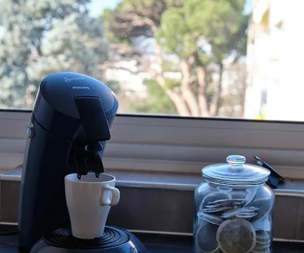 Two Bedrooms Modern Close To Tram